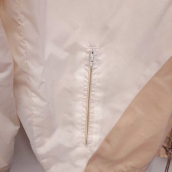 Neyelle White and Tan Windbreaker Size Large - Picture 6 of 11